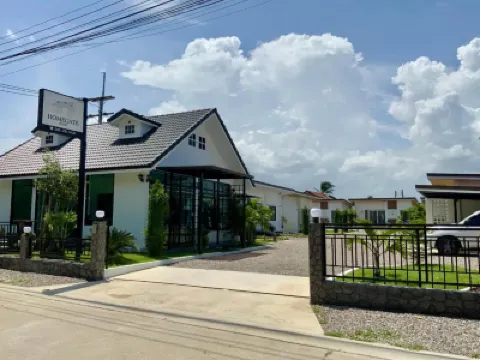 HomeGate Resort Hotel in zona Baia Prachuap Bay