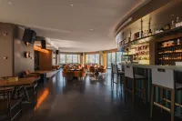 ANJI·JUNLAN LAOZHUANG SHANJU TANGQUAN RESORT HOTEL - 5-Star