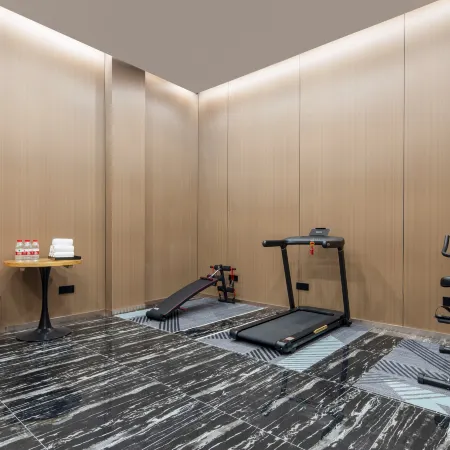 Aifeel Hotel (Lianyungang Donghai Pedestrian Street High Speed Railway Station)
