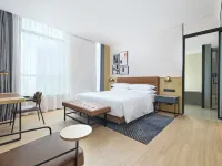 Four Points by Sheraton Wuxi Liangxi 東林学院周辺のホテル