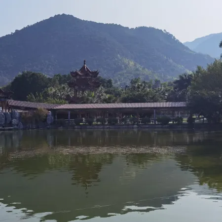 Zhenshan Hotel Resort (Zhaoqing Sihui Zhenshan Tourism Resort Area)