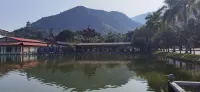 Zhenshan Hotel Resort (Zhaoqing Sihui Zhenshan Tourism Resort Area) - Mountain view