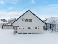 THE VILLAGE 1001