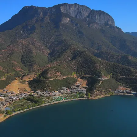 Lugu Lake Scenic Area Xingyue Lake View Seaview Hotel