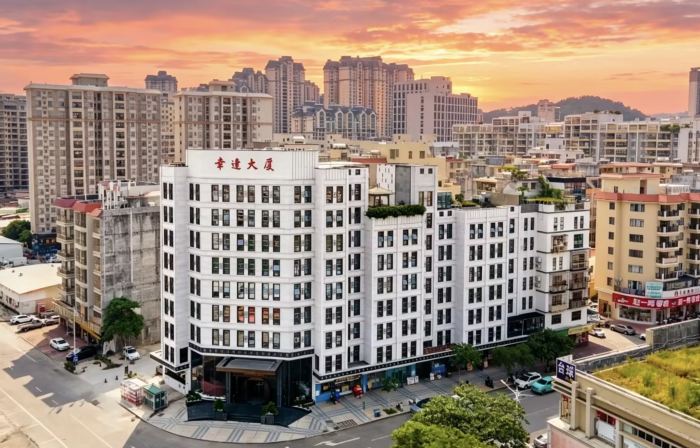 Yunfu Hongxin Boutique Hotel (Wuyue Plaza Branch, Yunfu)