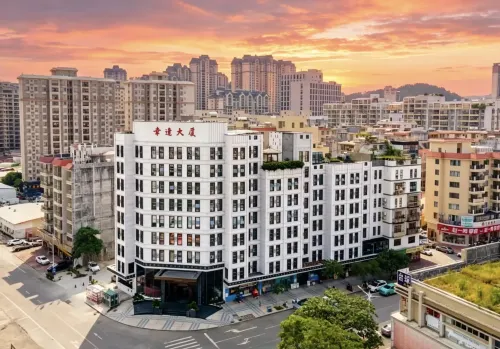 Yunfu Hongxin Boutique Hotel (Wuyue Plaza Branch, Yunfu)