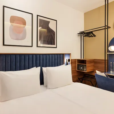 Budapest - D8 Hotels near Kossuth Lajos Square