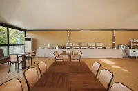 Seawind Cloudcrest Resort - 朝食