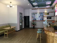 Siji Shangpin Hotel (Yangshuo West Street Lijiang)