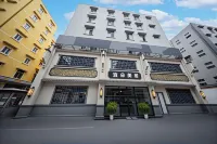 Yiduo · Mercure Hotel (Shantou The Mixc Longyan South Road Food Street)