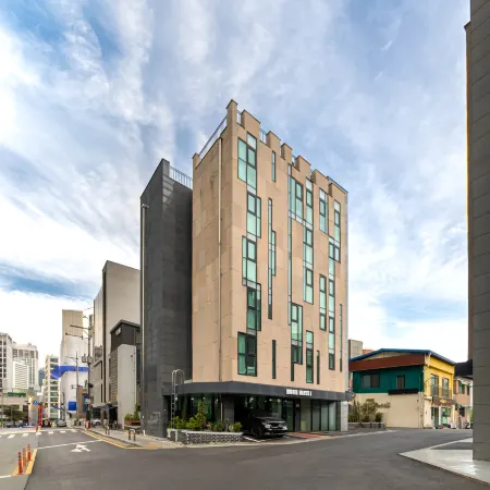 HOTEL BLISS Myeongdong Отели рядом с достопримечательностью «Галерея «Кымсан»»