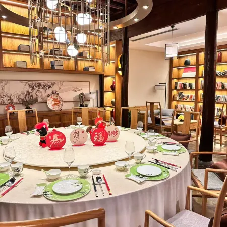 Taihu home