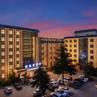 Guanyueju Hotel (Xi'an Lintong Terracotta Warriors Site Branch) โรงแรมใกล้พระราชวังฮวาชิง