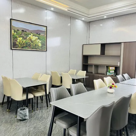 Amdo Wisdom Hotel