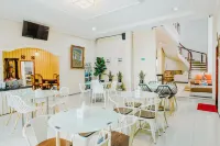 Aleyra Hotel and Villa's Garut - Breakfast