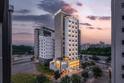 Hotel Coolstay Lions Park (Previous Daegu February Hotel Lions Park) Hotels in Suseong-gu
