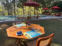 Jetwing Hoffmann Bungalow - Pools