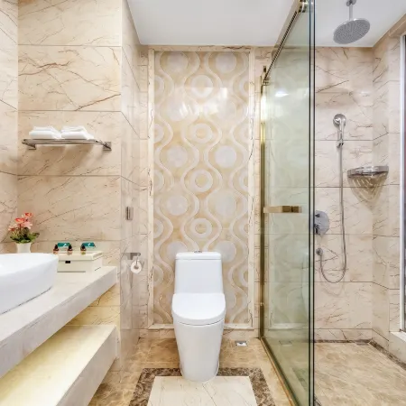 Menluo Wa Jing Luxury Grand Hotel(Hulu Town Wa Tribe Branch)