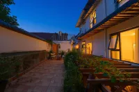 Luoyang Yixiaoyuan Boutique Homestay (Lijingmen Cross Street Branch) - 애견동반