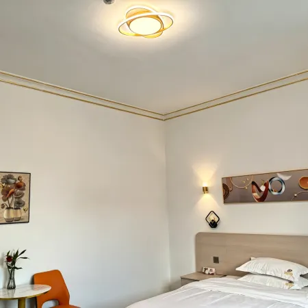 Zhonxin Business Hotel