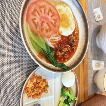 LANOU Hotel (Dezhou Decheng Aodelai Times Square)