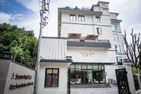 The Han Hotel - 4-Star