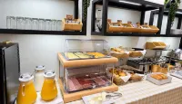Apartamentos Turisticos Paraiso - Desayuno