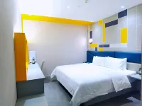 7Days Inn Hotel (Xichang Pedestrian Street Center) - 2 Yıldız