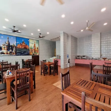 77 Patong Hotel & Spa