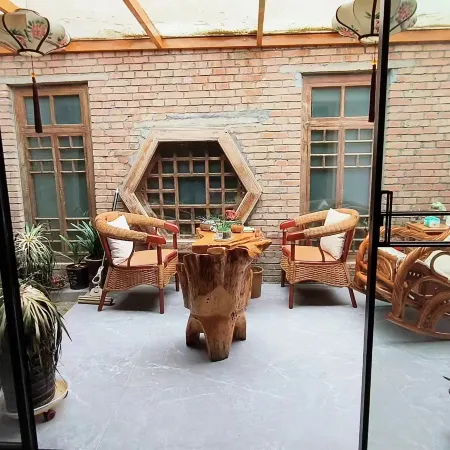 Longde Old Alley Wushe No.1 Courtyard Inn