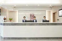 Fengshang Hotel (Shijiazhuang City Economic Vocational College East Campus) فنادق في ووجي
