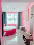 Boke Island E-sports Hotel (Tianzhu Maxilong Branch)