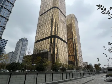 Yiwu Oriental Hotel Отели рядом с достопримечательностью «Exotic Street»