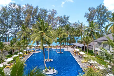 X10 Khaolak Resort