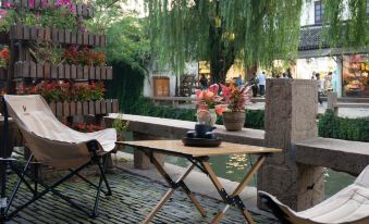 Zhouzhuang Linshui Huachenyuexi Homestay