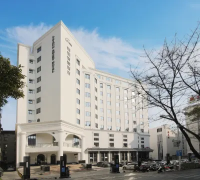 Laidun Smart Hotel Hotels near Danshui