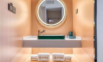 FRAGRANCE   HOTEL