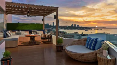 Avani Pattaya Resort Hotels in Pattaya