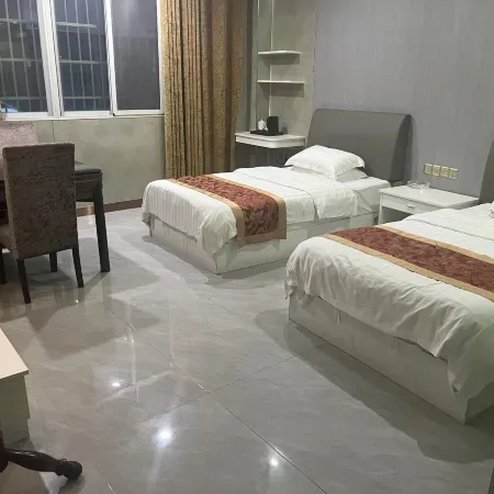 Ruichang Dehui Business Hotel