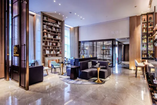 Le Comforto All Suite Hotel (Chongqing Paradise Walk D)