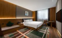 TRYP Wyndham Hotel (Zizhong Branch) - parking