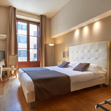 Hotel Cosimo De' Medici Các khách sạn gần Phố Via Faenza