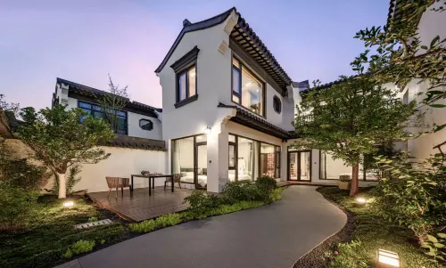 Fuyang Manshengxu Courtyard Homestay (Tianmu Lake Tourism Resort)