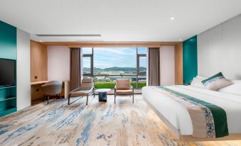 Fairyland Shangpin Hotel (Qujing Ruihe West Road)