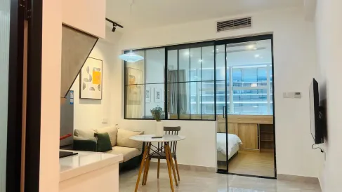 Multi-dimensional Executive Apartment (Convention and Exhibition Center)