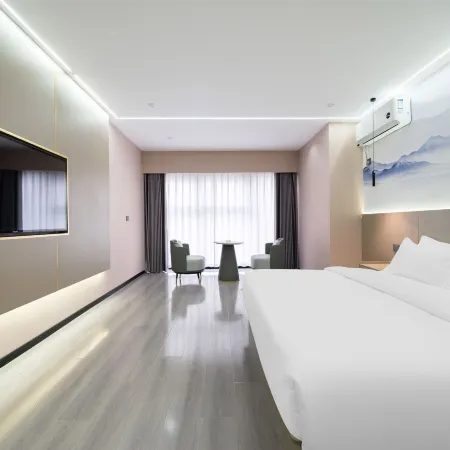 Fanshe Hotel Chain (Xinmi Zhongqiang Light Year Store)