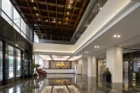 Pingyang Chenmao Guowei Hotel (Wanquan Zhenglou Industrial Zone Zilai Venture Park)