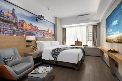 Changsha Borui Lake View Homestay (Hunan University of Finance and Economics) - غرفة مطلة على الجبل