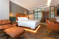 James Joyce Coffetel Hotels in Zhucheng
