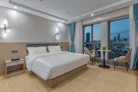 Songyi Hotel (Kunming railway station）